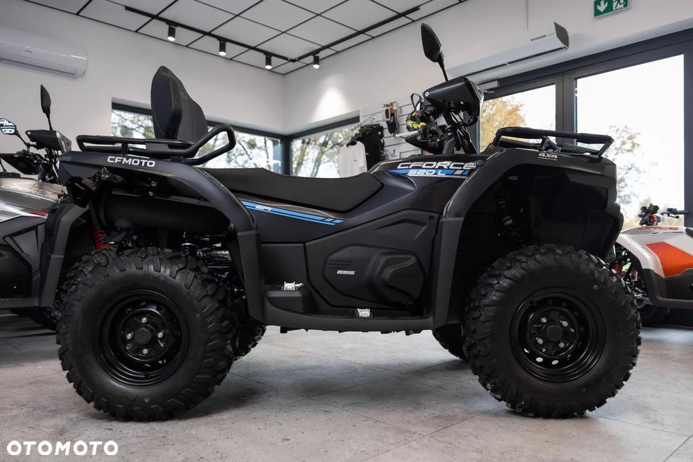 CFMoto CForce - 9