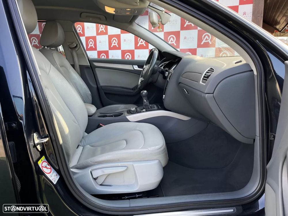 Audi A4 Avant 2.0 TDi - 12