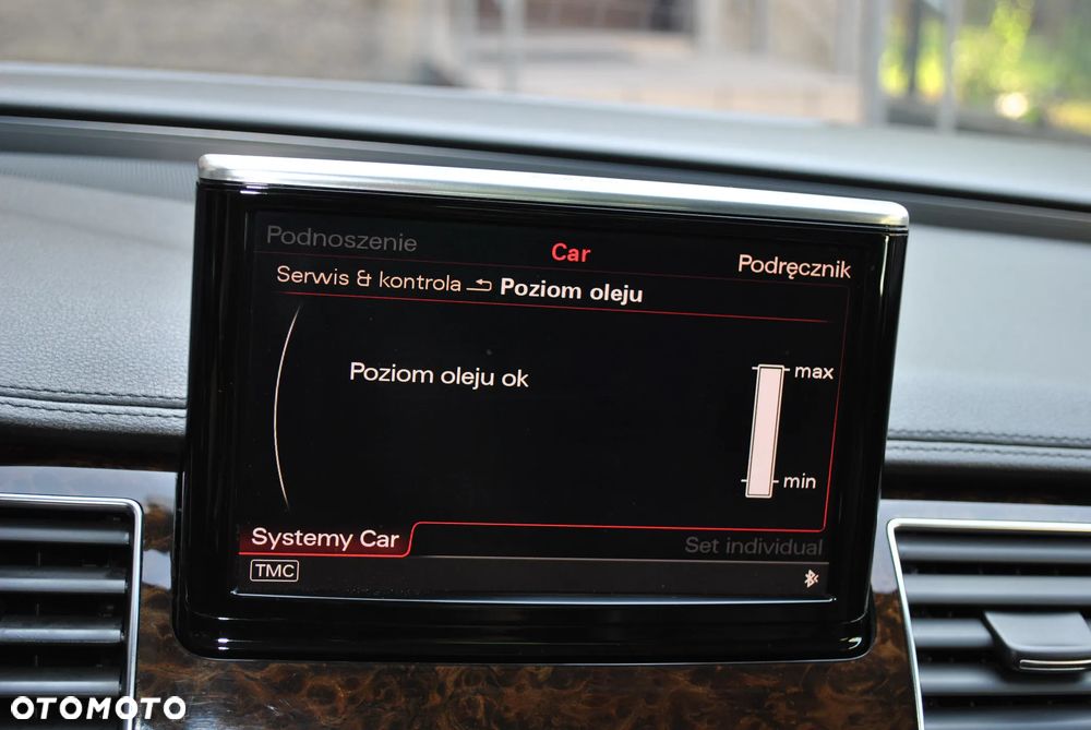 Audi A8 - 35
