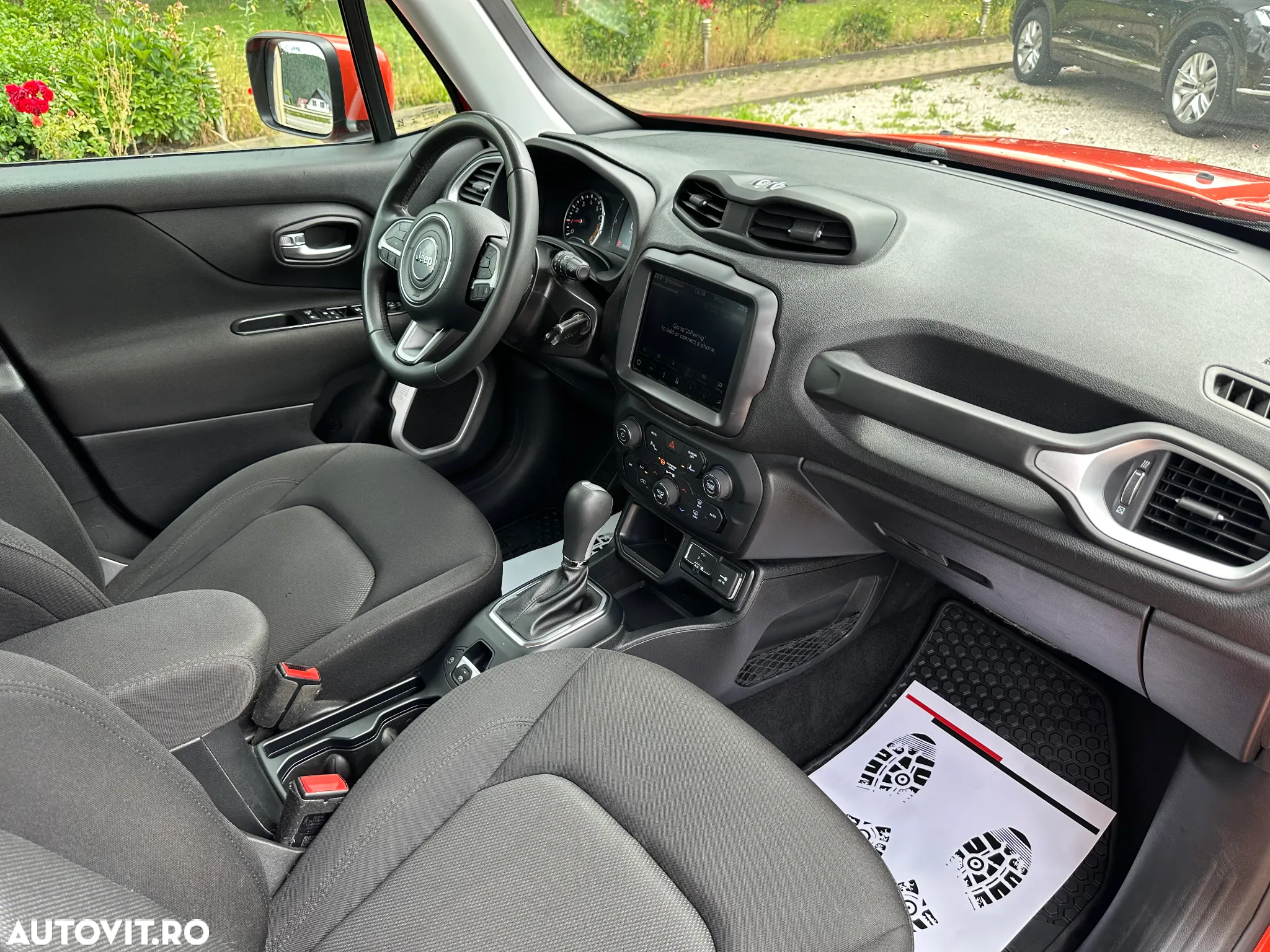 Jeep Renegade 1.3 T-GDI Automatik Longitude - 24