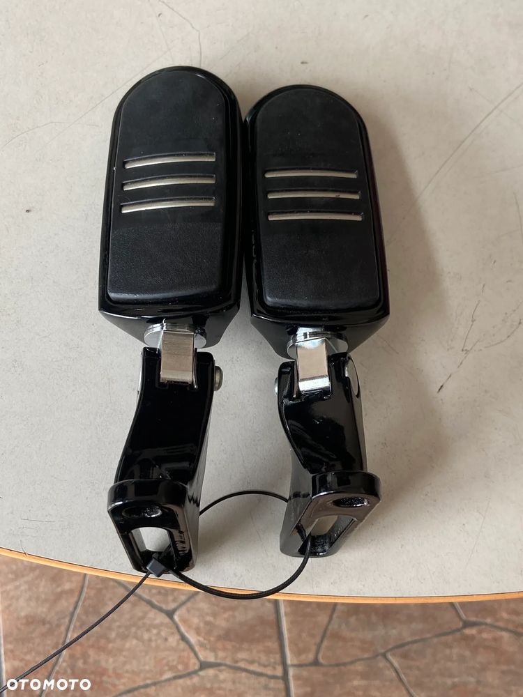 PODNÓŻKI PODESTY HARLEY ELECTRA ROAD GLIDE 09- STREAMLINER