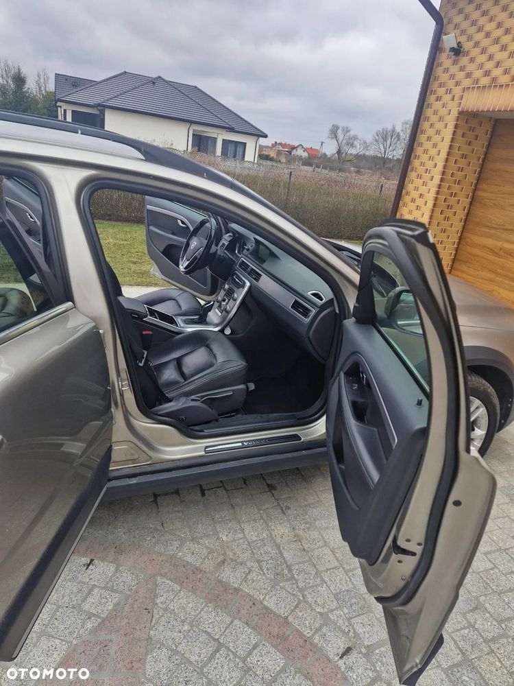 Volvo XC 70 D4 AWD Summum - 13