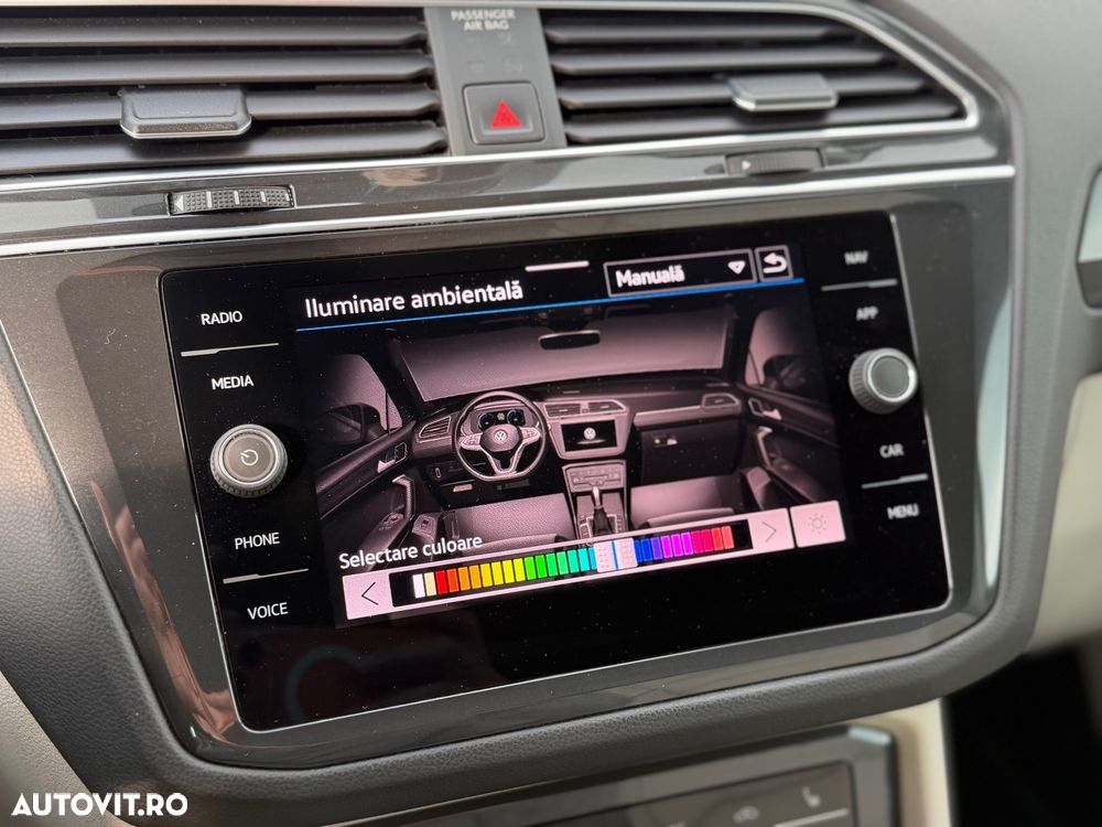 Volkswagen Tiguan 2.0 TDI SCR 4Motion DSG Highline - 28