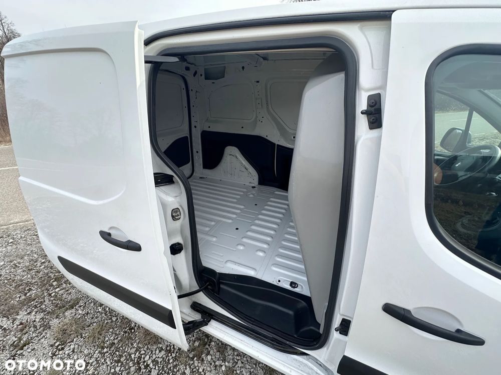 Peugeot Partner - 14