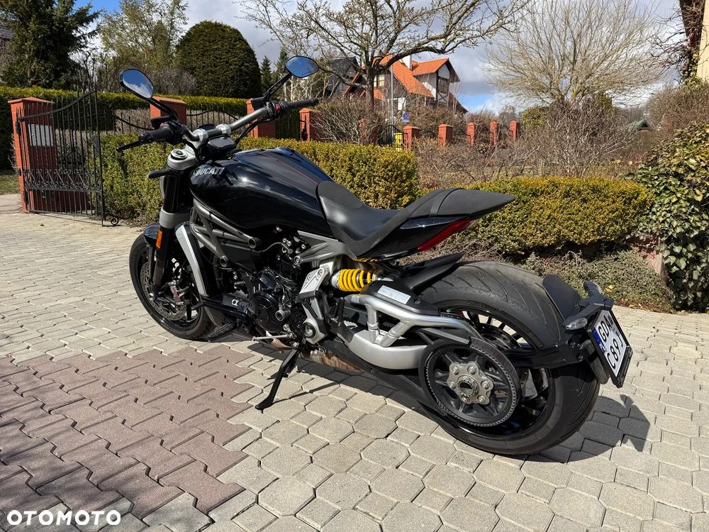 Ducati Diavel - 11