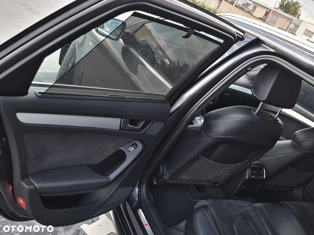 Audi A4 Avant 2.0 TDI DPF quattro S tronic S line Sportpaket - 18
