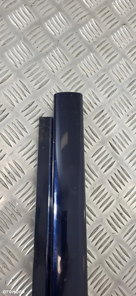 Land Rover Discovery II Listwa Pod Lampę Przód - 4