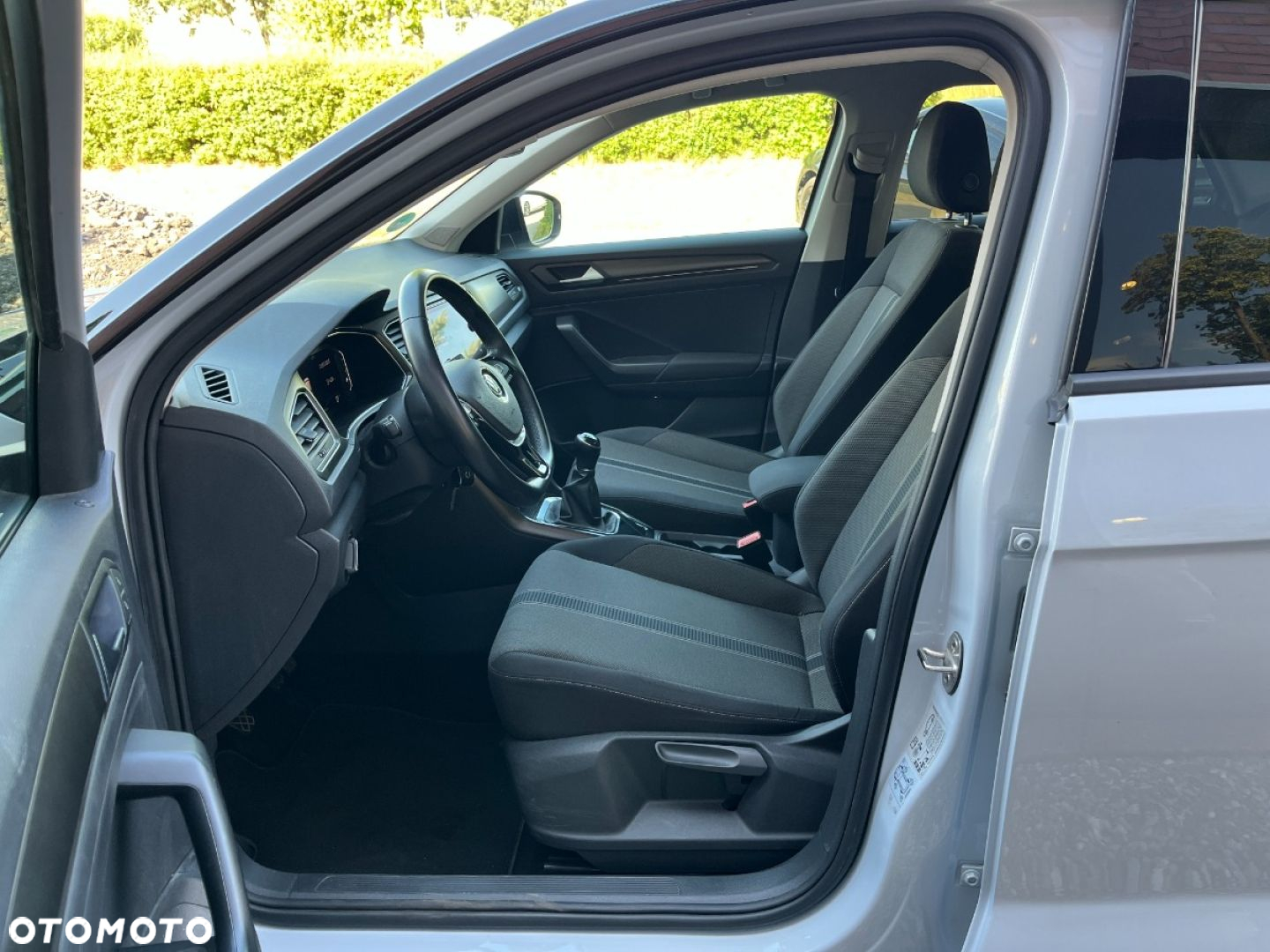 Volkswagen T-Roc 1.0 TSI IQ Drive - 23