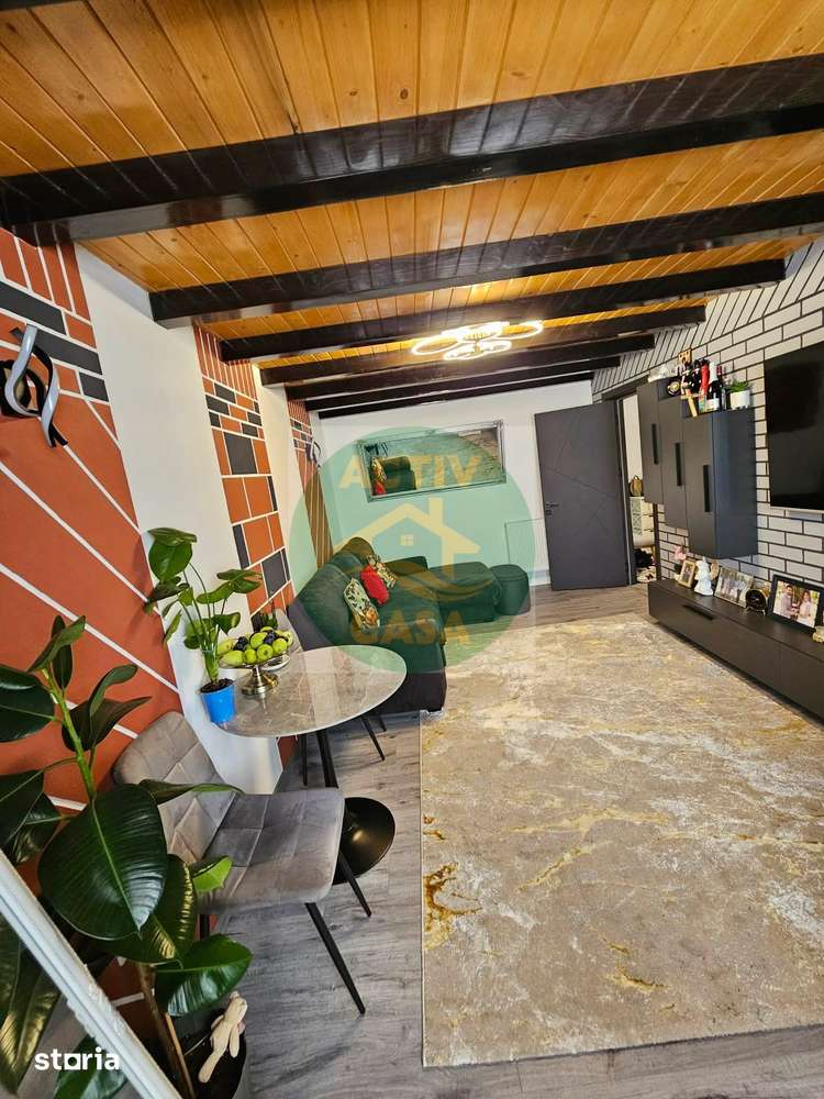 DE VÂNZARE – APARTAMENT CU 3 CAMERE — fotografia 3