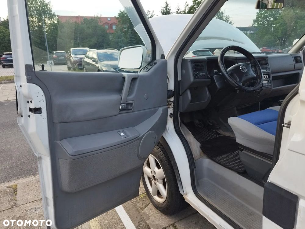 Volkswagen Transporter - 10