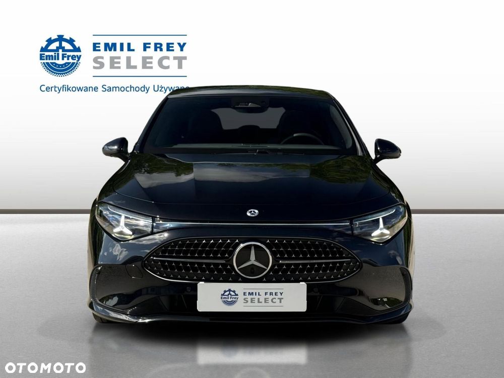 Mercedes-Benz CLA 200 mHEV 8G-DCT - 9