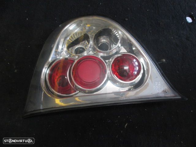 Farol Tras REF0763 MG ZR 1997 3P ESQ - 1