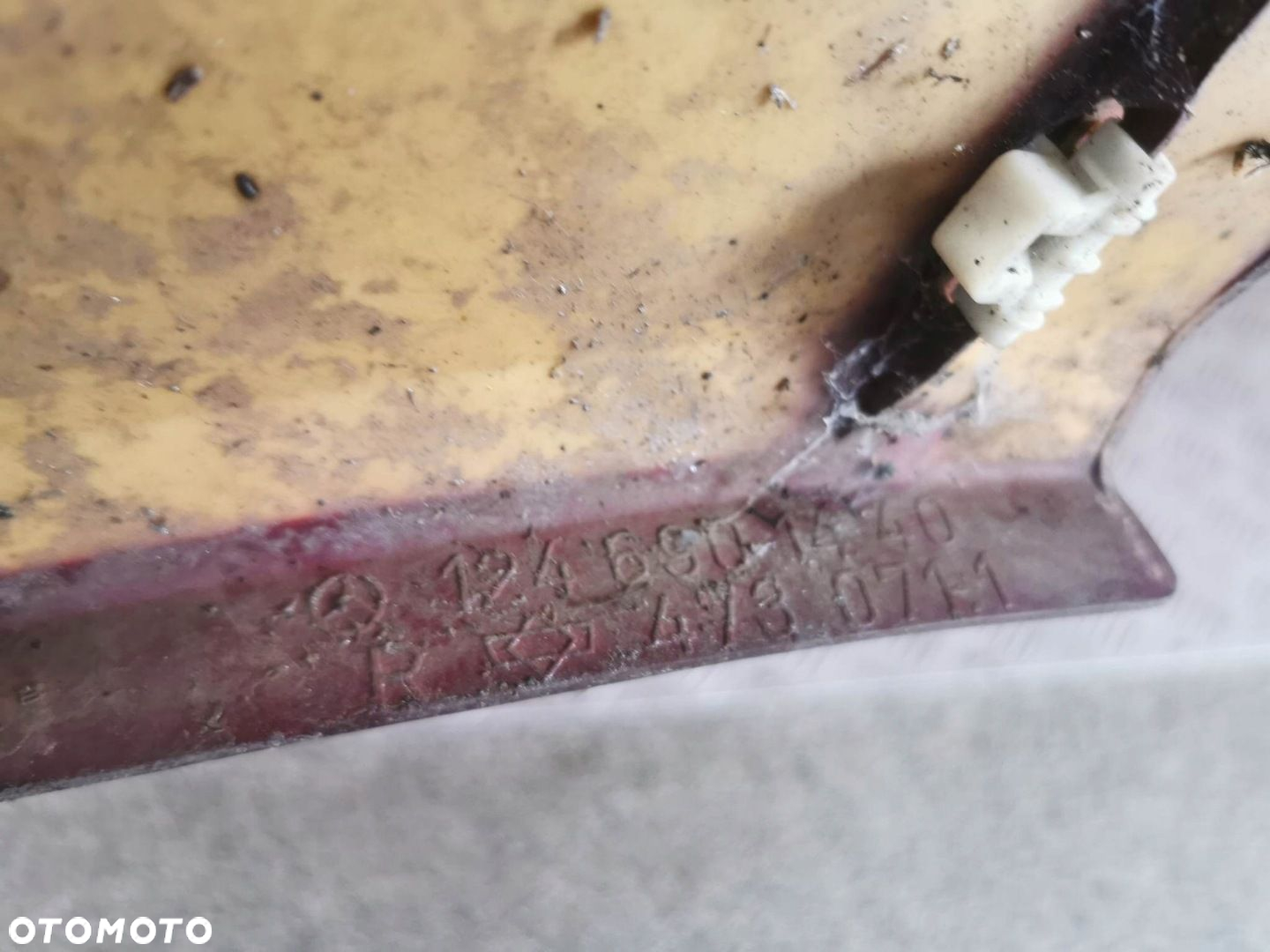 LISTWY BŁOTNIKA MERCEDES OE 1246901340 1246901440 - 5