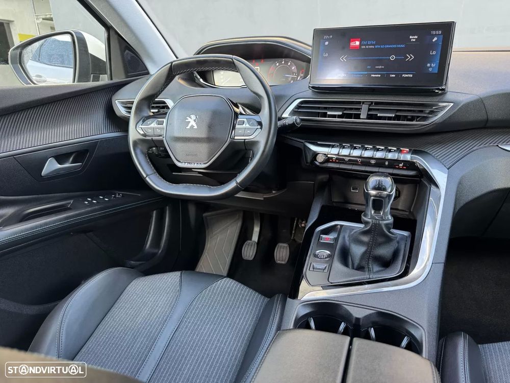 Peugeot 3008 1.2 PureTech Allure Pack - 28