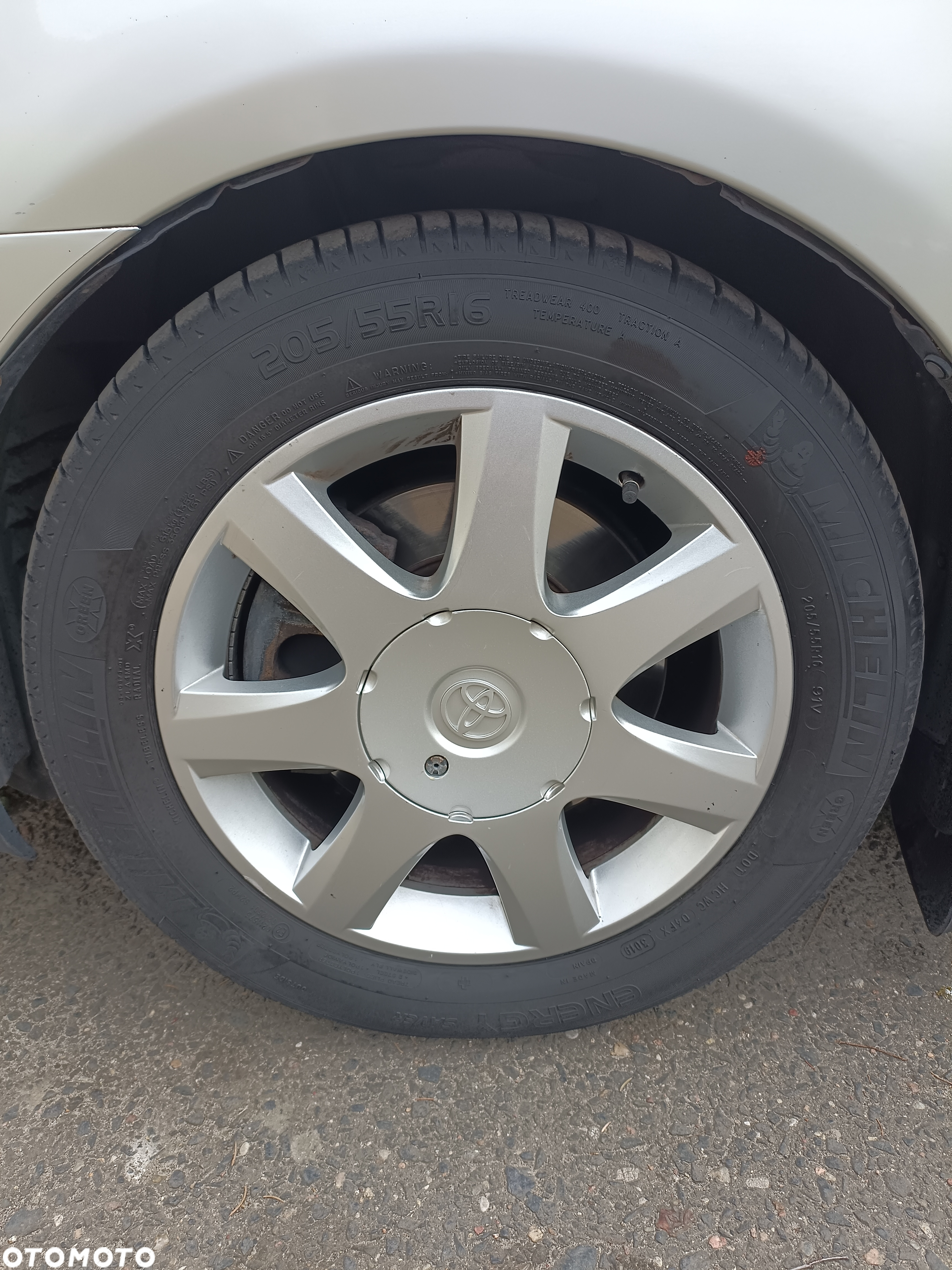 Toyota Avensis 2.0 VVT-i Sol - 14