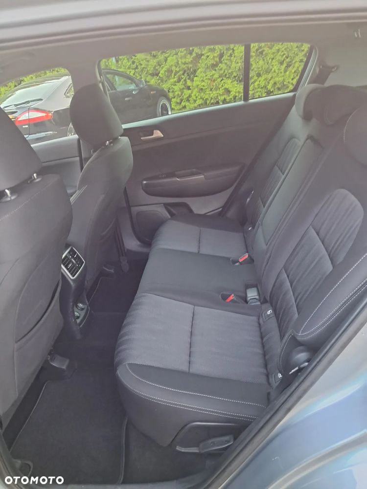 Kia Sportage 1.6 CRDI M 2WD DCT - 10