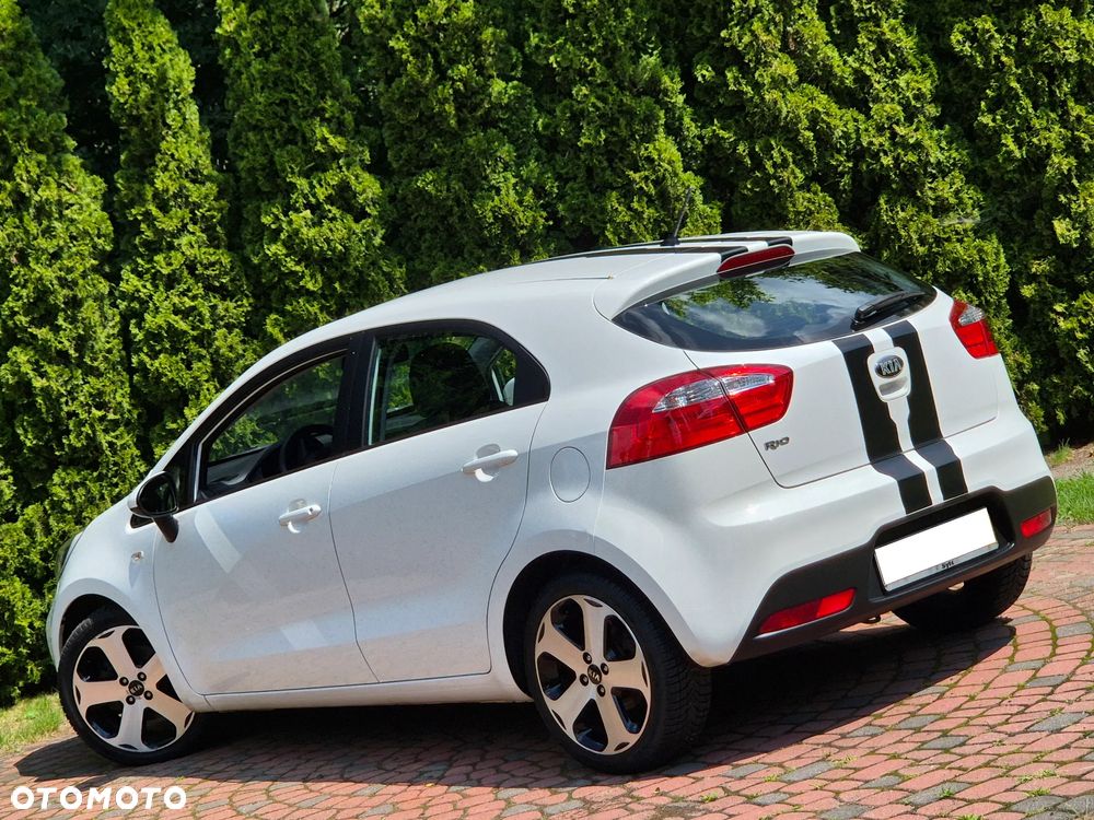 Kia Rio 1.2 XL - 27