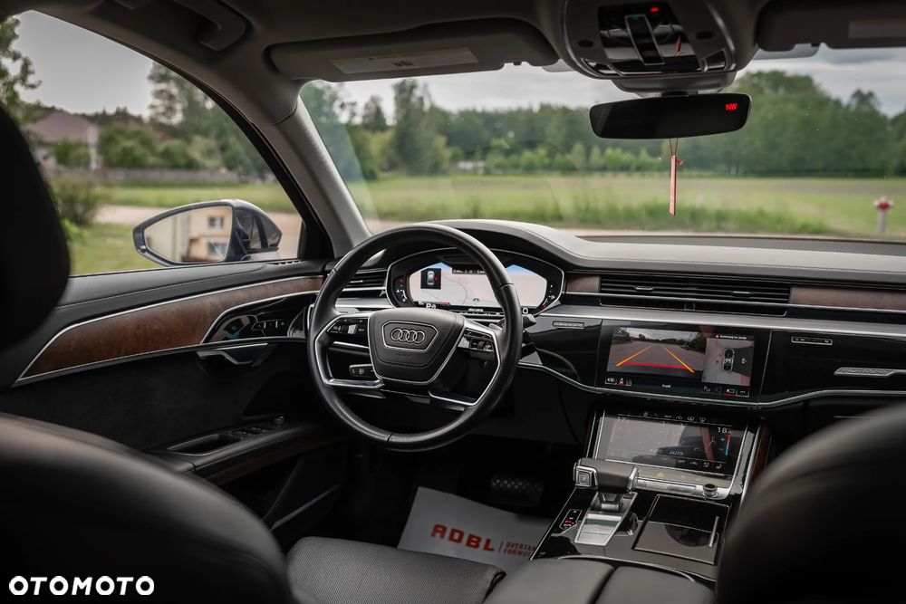 Audi A8 - 24