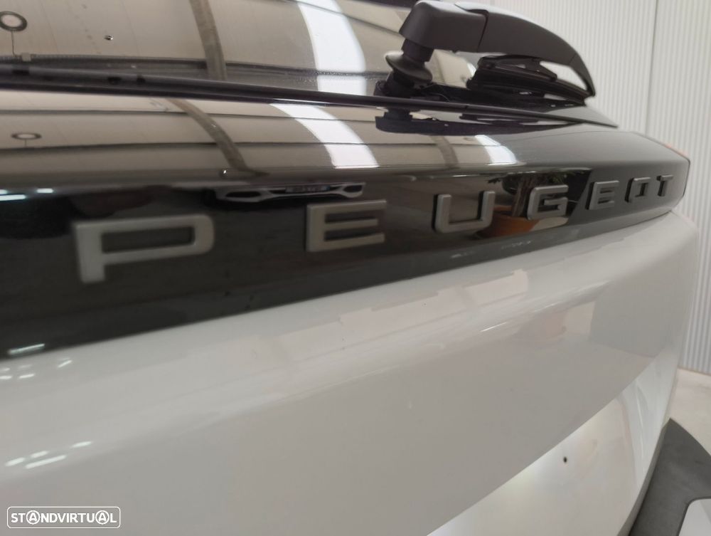 Peugeot 2008 PureTech 100 Allure - 12