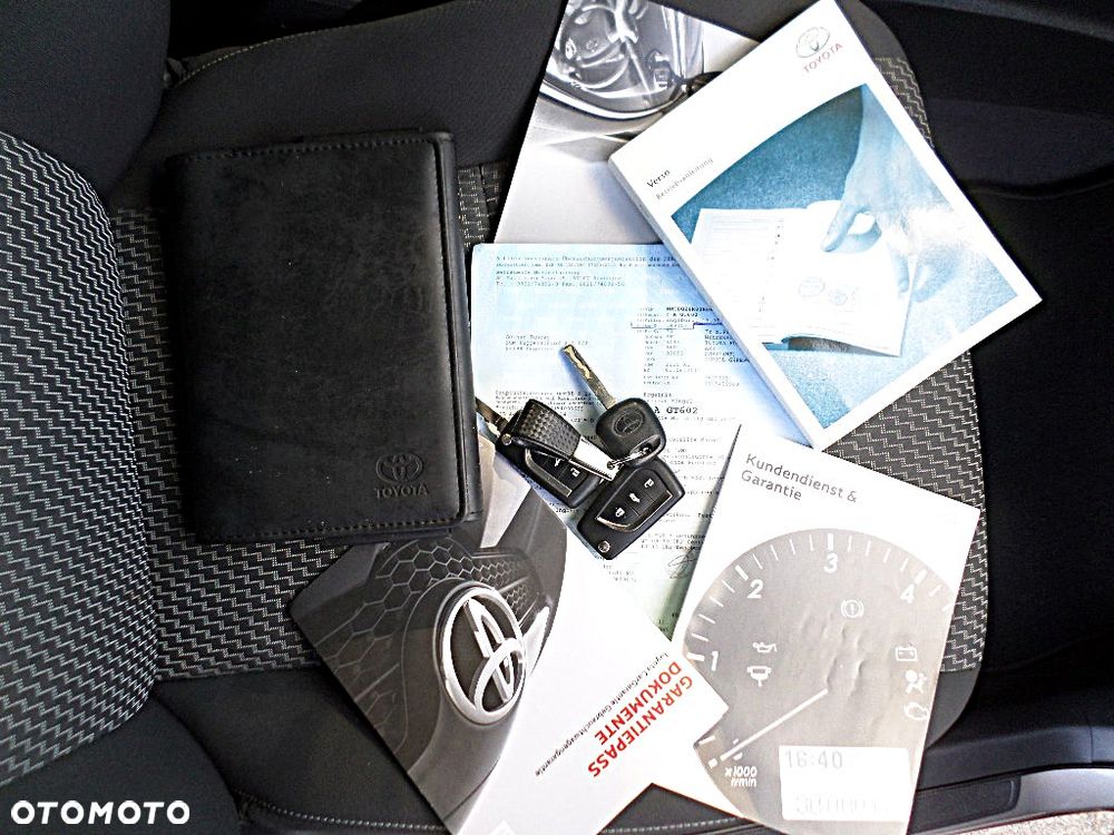 Toyota Verso 1.8 7-Sitzer Edition S+ - 38