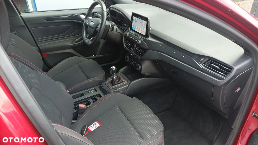 Ford Focus Turnier 1.5 EcoBoost Start-Stopp-System ST-Line - 15