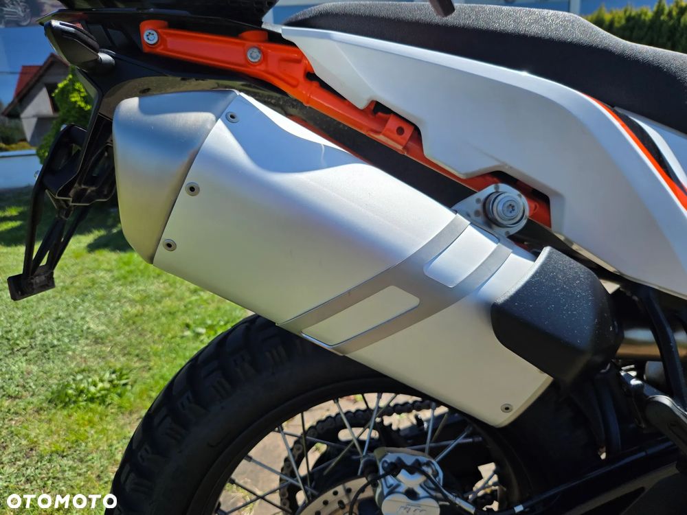 KTM Adventure - 13