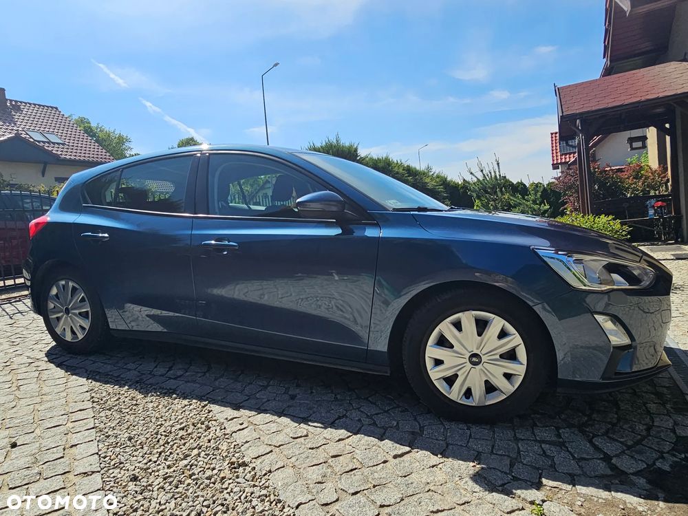 Ford Focus 1.0 EcoBoost Trend Edition - 3