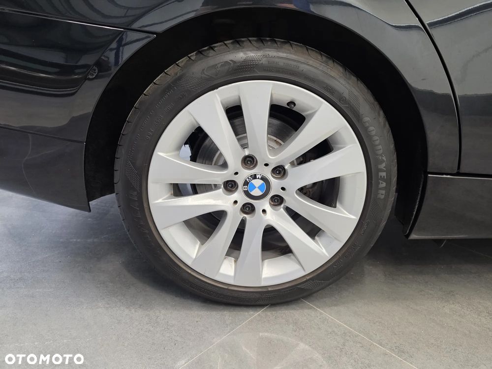 BMW Seria 3 318i Edition Lifestyle - 27