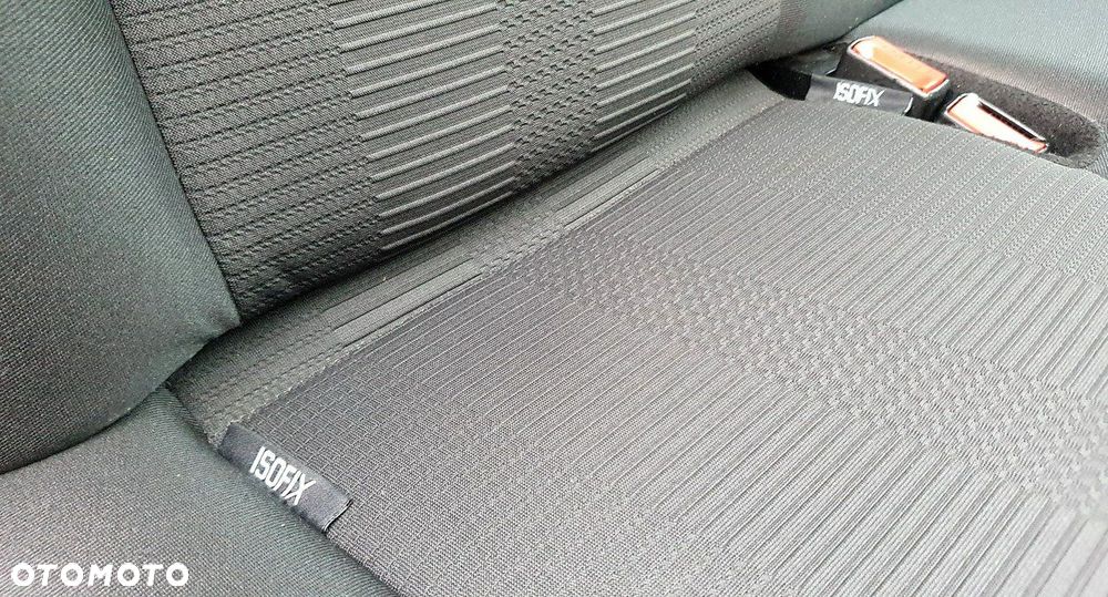 Renault Clio - 12
