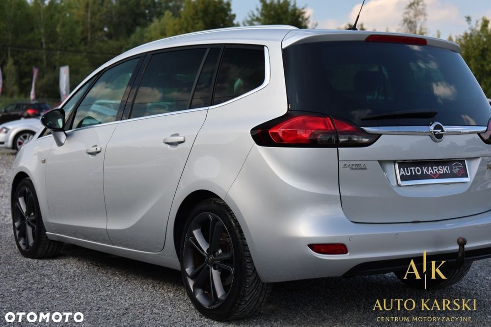 Opel Zafira - 11