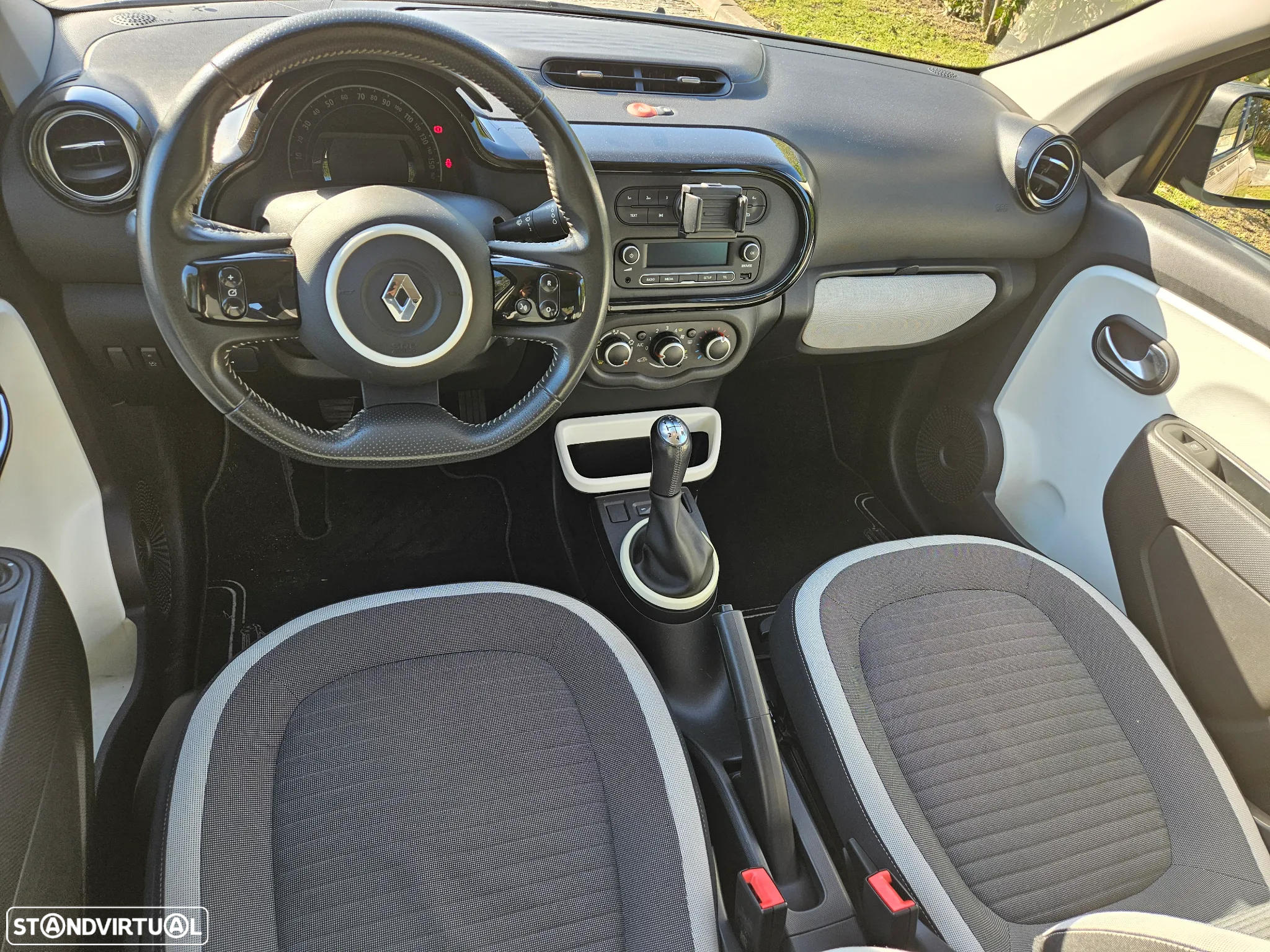Renault Twingo 1.0 SCe Luxe - 10