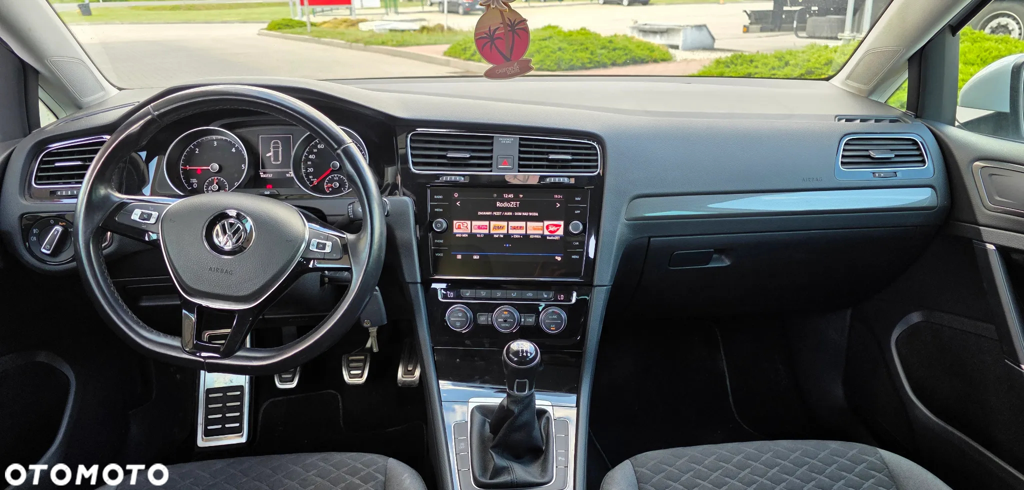 Volkswagen Golf 2.0 TDI SCR Comfortline - 5