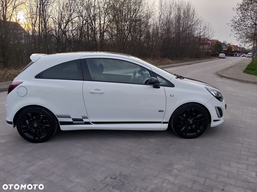 Opel Corsa 1.6 Turbo Color Race - 7