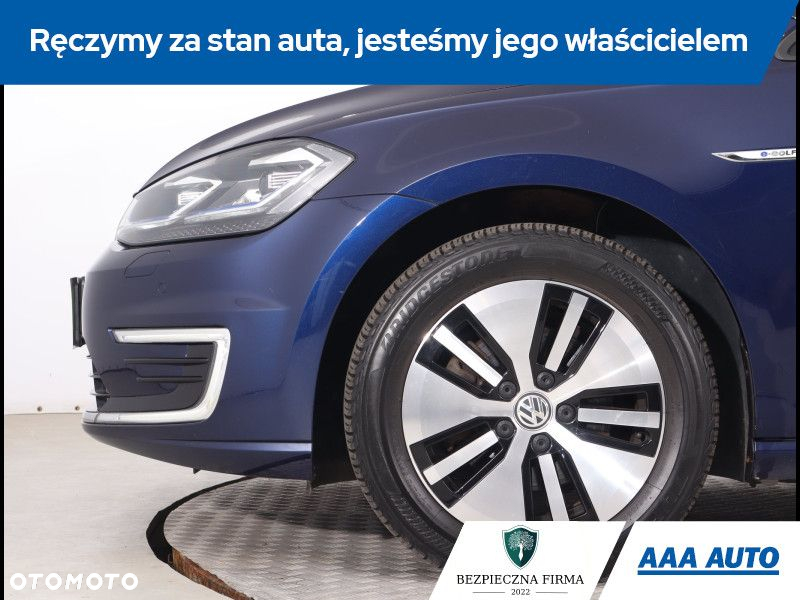 Volkswagen Golf - 16