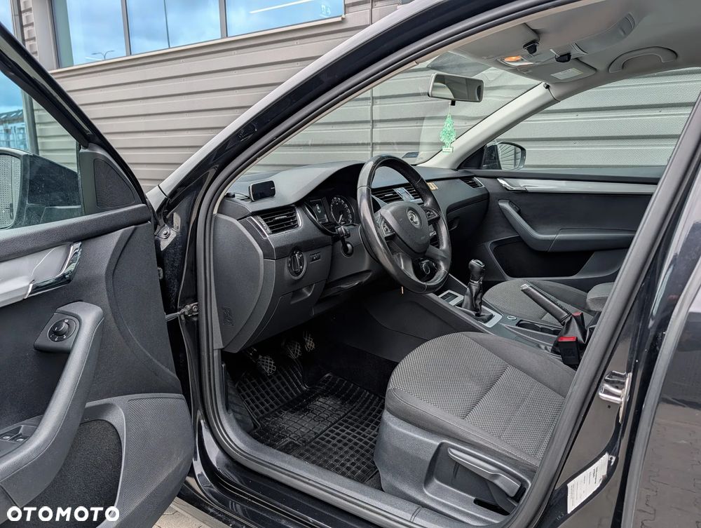 Skoda Octavia 1.6 TDI Ambition - 13