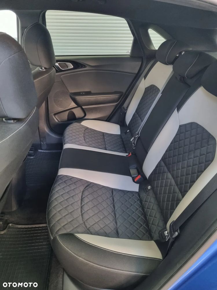 Kia Ceed 1.4 T-GDI GT-Line DCT - 11