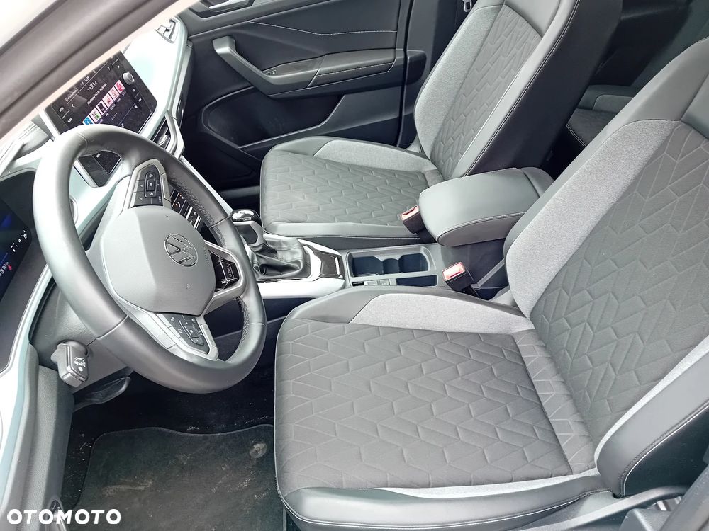 Volkswagen T-Roc 2.0 TDI SCR DSG GOAL - 17