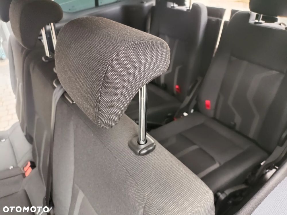 Ford Tourneo Connect Grand ver-grand-1-6-tdci-titanium - 15