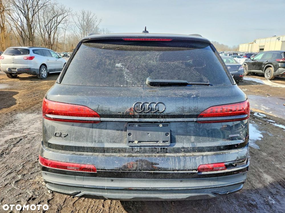 Audi Q7 55 TFSI quattro tiptronic - 8