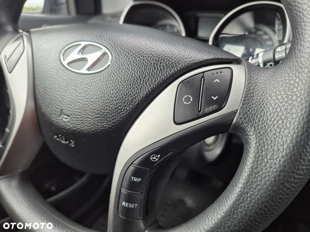 Hyundai i30 1.4 Comfort - 16