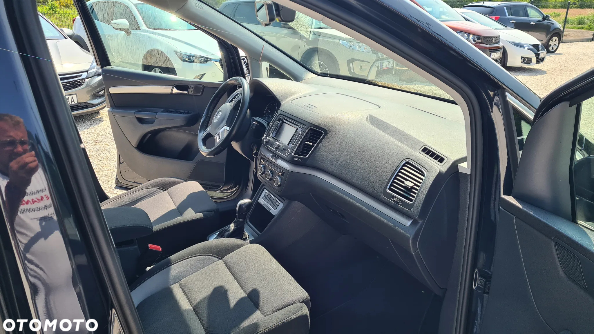 Volkswagen Sharan - 30