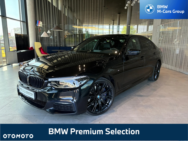BMW Seria 5 530i xDrive M Sport sport