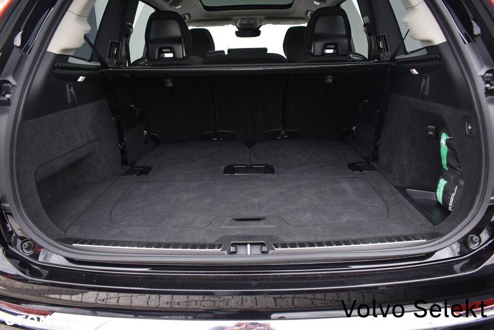 Volvo XC 90 - 30