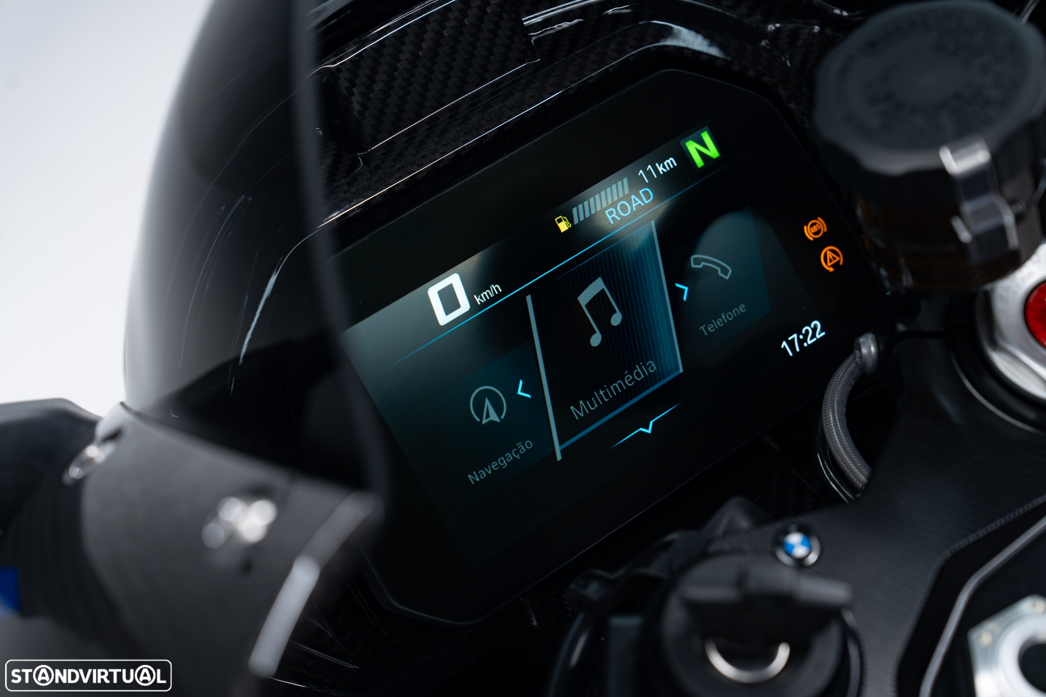 BMW M 1000 RR - 32