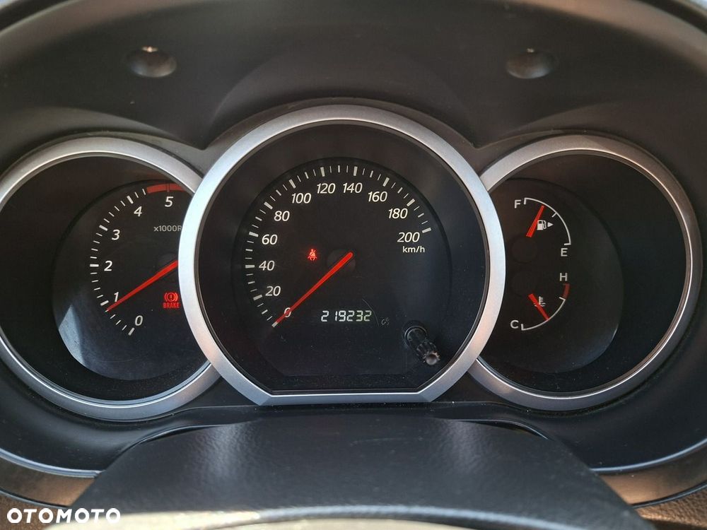Suzuki Grand Vitara - 18