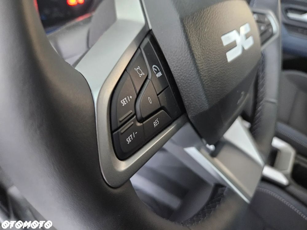 Dacia Duster 1.8 Full Hybrid 155 Journey MMT - 31