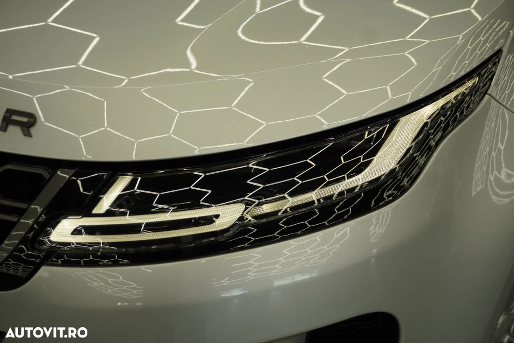 Land Rover Range Rover Evoque 2.0 D150 R-Dynamic - 4