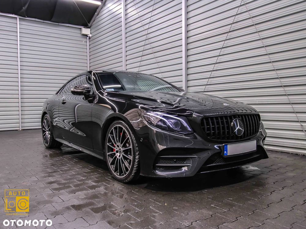 Mercedes-Benz Klasa E 300 9G-TRONIC AMG Line - 7