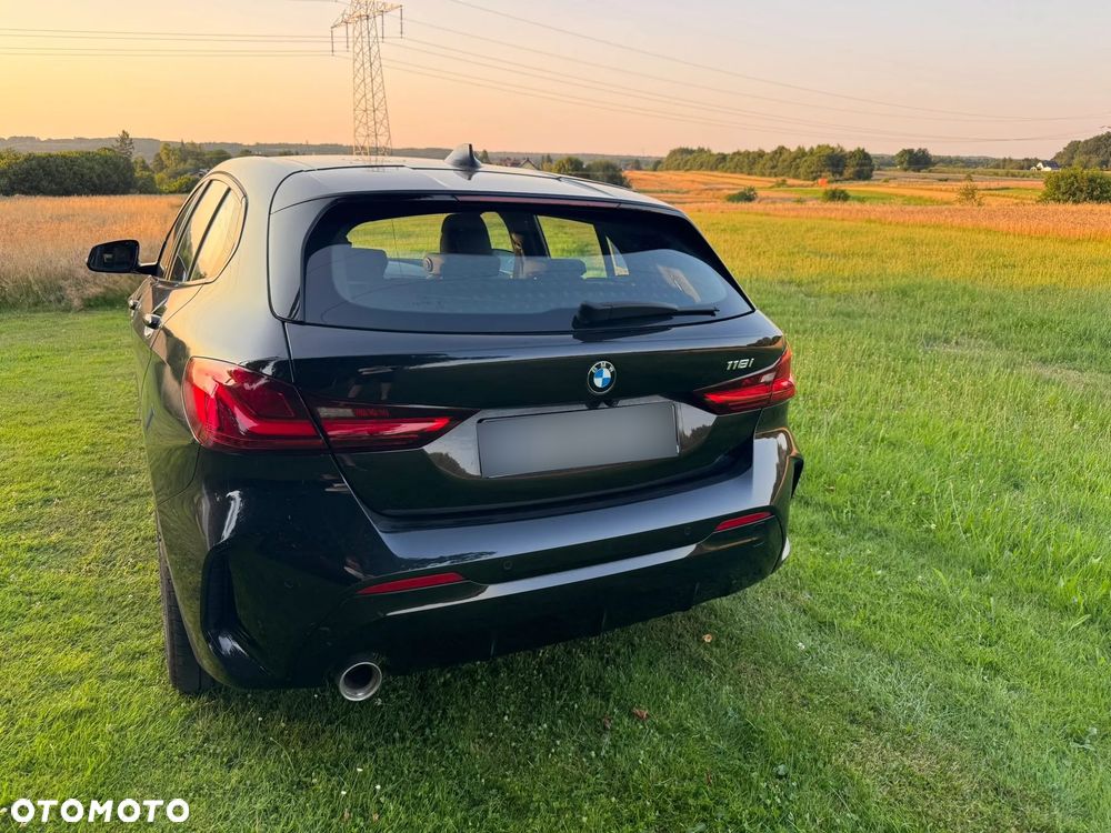BMW Seria 1 118i M Sport - 4