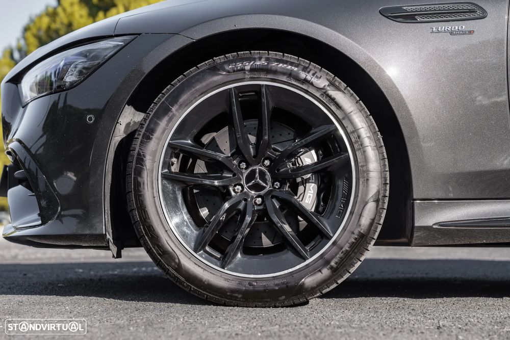 Mercedes-Benz AMG GT 53 4Matic+ - 26